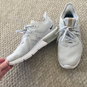 Size 6 women’s AirMax nikes